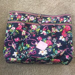 Vera Bradley Vera bag in Ribbons